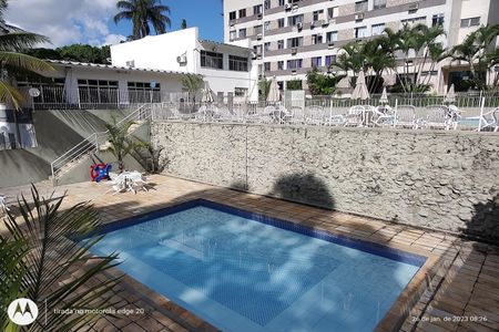 Apartamento à venda com 50m², 2 quartos e 1 vaga Apartamento à venda com 50m², 2 quartos e 1 vagaÁrea comum - Piscina
