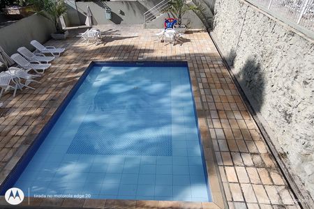 Apartamento à venda com 50m², 2 quartos e 1 vaga Apartamento à venda com 50m², 2 quartos e 1 vagaÁrea comum - Piscina