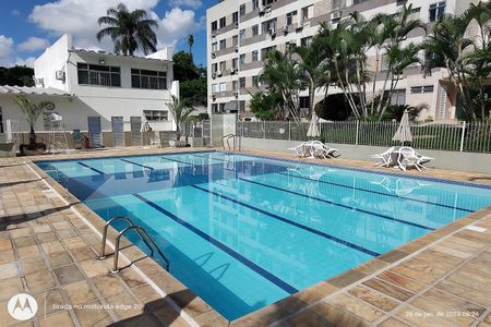Apartamento à venda com 50m², 2 quartos e 1 vaga Apartamento à venda com 50m², 2 quartos e 1 vagaÁrea comum - Piscina