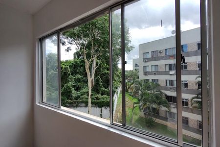 Apartamento à venda com 50m², 2 quartos e 1 vaga Apartamento à venda com 50m², 2 quartos e 1 vagaSala