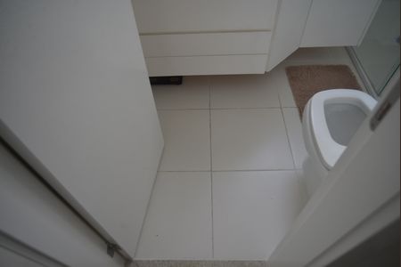 Apartamento para alugar com 139m², 4 quartos e 3 vagasBanheiro da Suíte 1