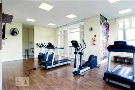 Apartamento para alugar com 139m², 4 quartos e 3 vagas Apartamento para alugar com 139m², 4 quartos e 3 vagasÁrea comum - Academia