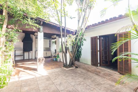 Casa à venda com 300m², 4 quartos e 4 vagasQuintal