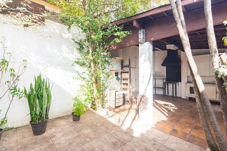 Casa à venda com 300m², 4 quartos e 4 vagasQuintal