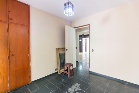 Casa à venda com 300m², 4 quartos e 4 vagasQuarto 2