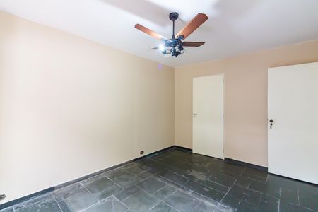 Casa à venda com 300m², 4 quartos e 4 vagasSuíte 