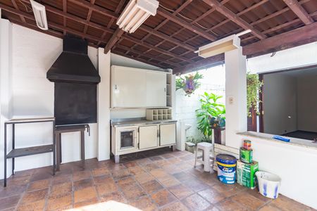 Casa à venda com 300m², 4 quartos e 4 vagasQuintal