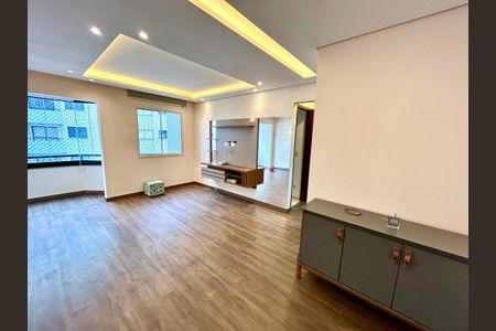 Sala de apartamento para alugar com 2 quartos, 72m² em Vila Rosalia, Guarulhos