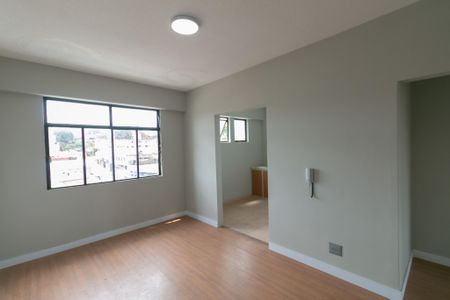 Apartamento à venda com 2 quartos, 42m² em São Cristóvão, Belo Horizonte