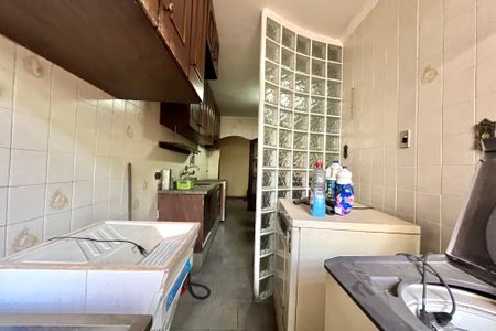 Casa à venda com 430m², 3 quartos e 2 vagasÁrea de Serviço