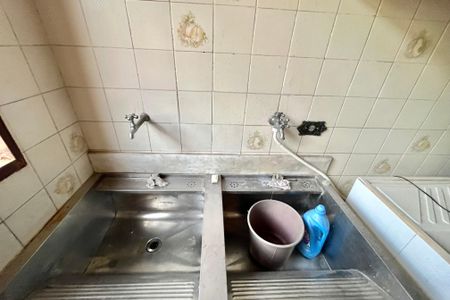 Casa à venda com 430m², 3 quartos e 2 vagasÁrea de Serviço