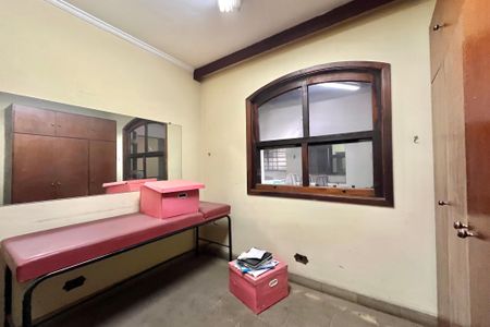 Casa à venda com 430m², 3 quartos e 2 vagasQuarto 2