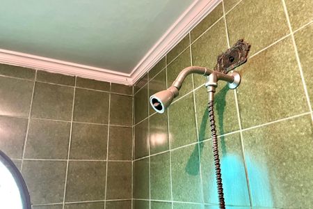 Casa à venda com 430m², 3 quartos e 2 vagasBanheiro da Suíte