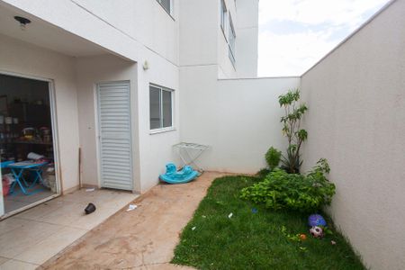 Apartamento para alugar com 59m², 2 quartos e 1 vagaQuintal