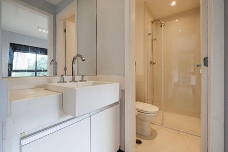 Banheiro de apartamento para alugar com 1 quarto, 35m² em Sumarezinho, São Paulo