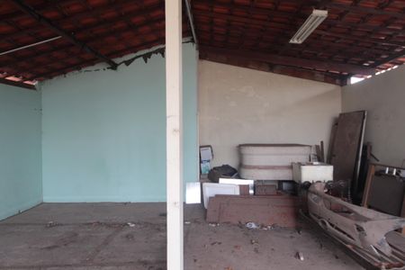 Casa à venda com 360m², 3 quartos e 15 vagasTerraço