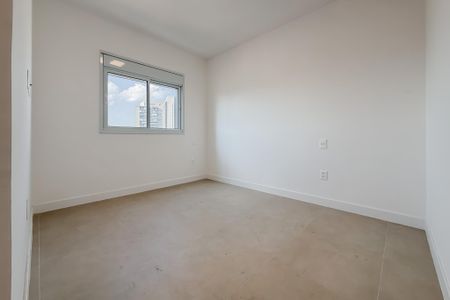 Apartamento à venda com 81m², 2 quartos e 2 vagasSuíte 2
