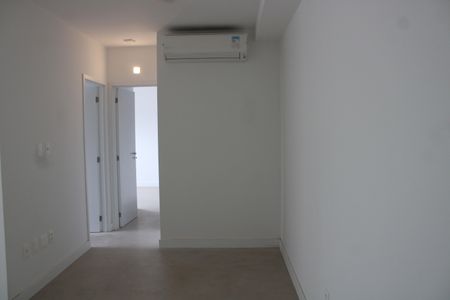 Apartamento à venda com 81m², 2 quartos e 1 vagaSala