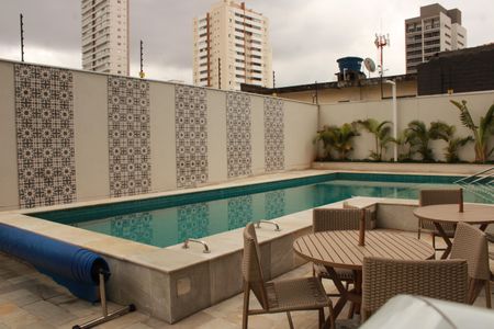 Apartamento à venda com 81m², 2 quartos e 1 vagaÁrea comum - Piscina