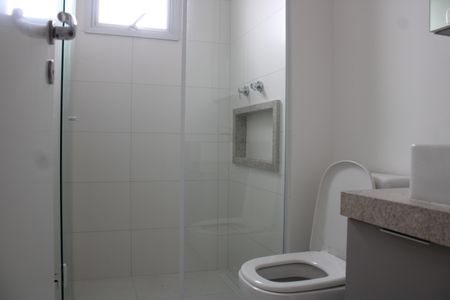 Apartamento à venda com 81m², 2 quartos e 1 vagaBanheiro da Suíte 2