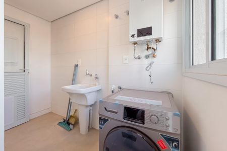 Apartamento à venda com 81m², 2 quartos e 2 vagasÁrea de Serviço