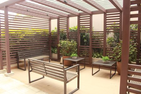 Apartamento à venda com 81m², 2 quartos e 1 vagaÁrea comum