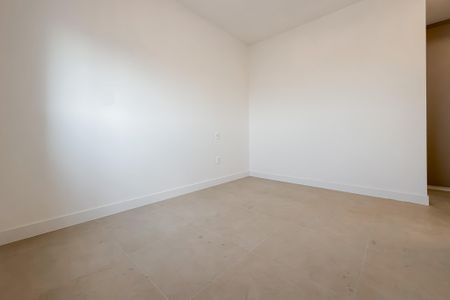 Apartamento à venda com 81m², 2 quartos e 2 vagasSuíte 2