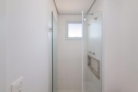 Apartamento à venda com 81m², 2 quartos e 2 vagasBanheiro da Suíte 1