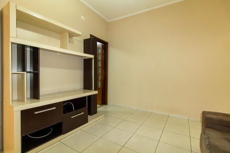 Casa para alugar com 100m², 2 quartos e sem vagaSala