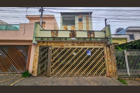 Casa para alugar com 100m², 2 quartos e sem vagaFachada