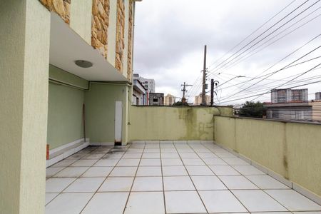 Casa para alugar com 100m², 2 quartos e sem vagaVaranda