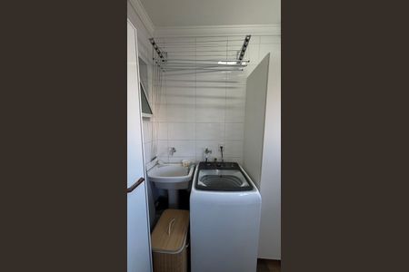 Apartamento à venda com 75m², 2 quartos e 2 vagasÁrea de Serviço