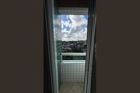 Apartamento à venda com 75m², 2 quartos e 2 vagasSuite Varanda