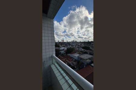 Apartamento à venda com 75m², 2 quartos e 2 vagasQuarto Varanda