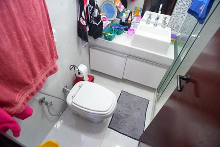 Apartamento à venda com 127m², 4 quartos e 2 vagasBanheiro Social