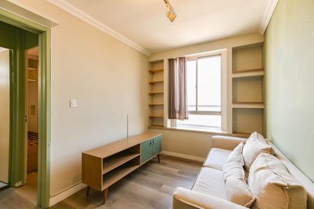 Sala  de apartamento para alugar com 2 quartos, 54m² em Jardim Pinheiros, São Paulo