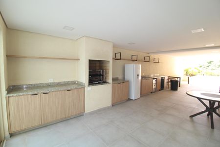 Apartamento para alugar com 67m², 2 quartos e 1 vagaÁrea comum - Churrasqueira