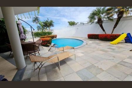 Casa para alugar com 780m², 4 quartos e 4 vagasLazer