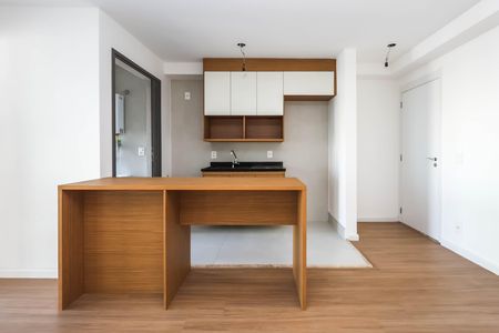 Cozinha de apartamento para alugar com 2 quartos, 75m² em Sacoma, São Paulo