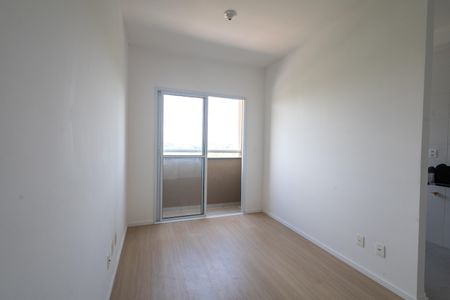 Sala de apartamento para alugar com 2 quartos, 43m² em Jardim Jacinto, Jacareí