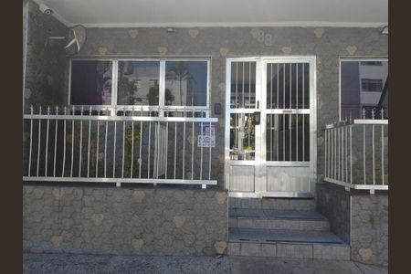 Apartamento à venda com 81m², 3 quartos e 1 vagaFachada com PLACA