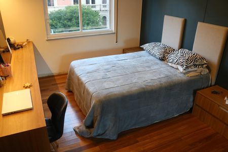 Apartamento à venda com 200m², 3 quartos e 2 vagasQuarto 2