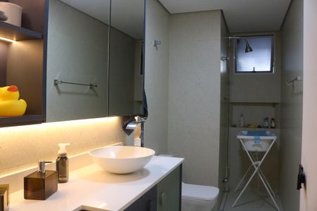 Apartamento à venda com 200m², 3 quartos e 2 vagasBanheiro 2