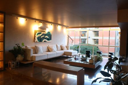 Sala de apartamento à venda com 3 quartos, 200m² em Perdizes, São Paulo