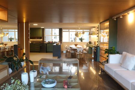 Apartamento à venda com 200m², 3 quartos e 2 vagasSala