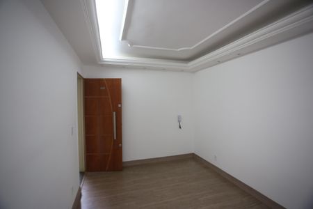 Apartamento para alugar com 70m², 2 quartos e 1 vagaSala