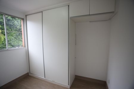 Apartamento para alugar com 70m², 2 quartos e 1 vagaQuarto