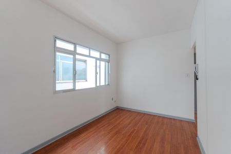 Apartamento à venda com 55m², 1 quarto e sem vagaSala