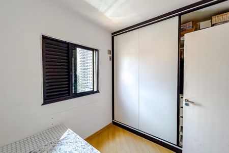 Apartamento à venda com 85m², 3 quartos e 2 vagasQuarto 2