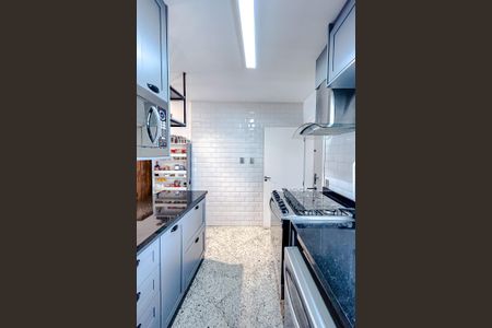 Apartamento à venda com 85m², 3 quartos e 2 vagasCozinha